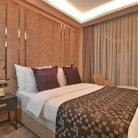 Western Premier Ottoperla ホテル 4*