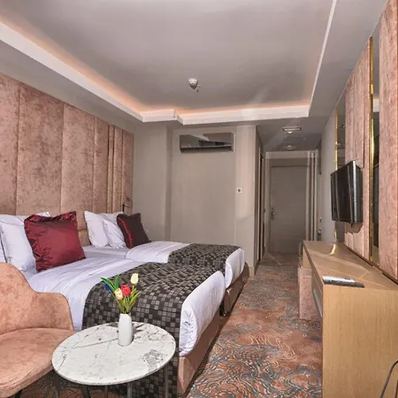 بيست ويسترن بريمير أوتوبيرلا 4*